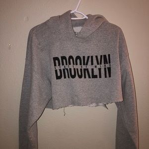 Cropped hoodie 💫